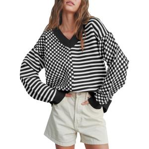 Saodimallsu Womens Checkered Striped Sweater V Neck Long Sleeve Fall Trendy Loose Knit Cozy Pullover Tops(Black)